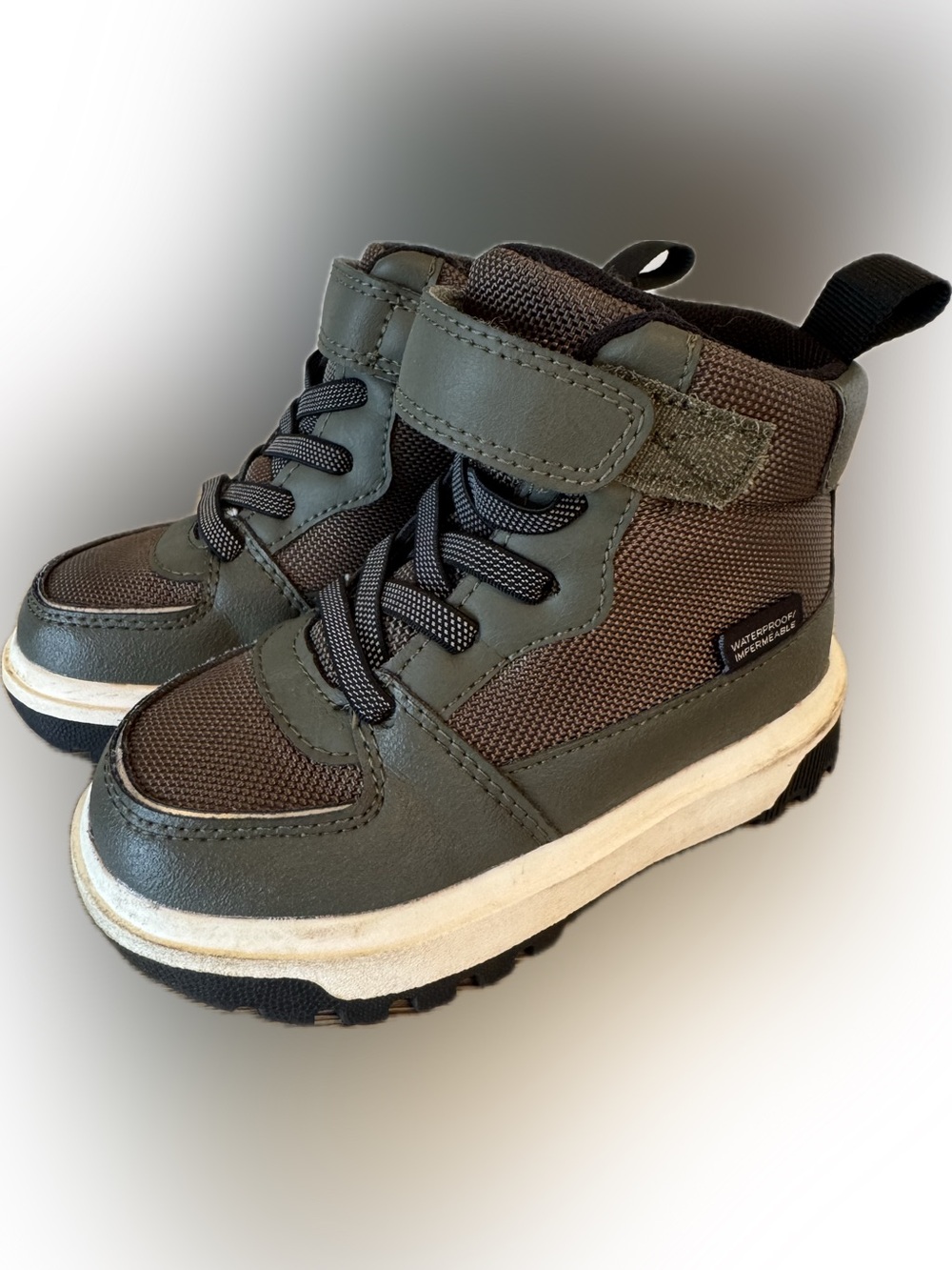 H&M Kids Olive Green & Brown High-Top Sneakers - Kids Size 7.5